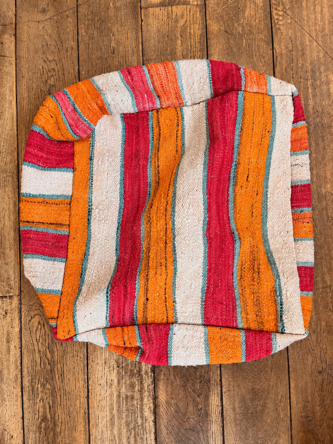 Pouf ◈ 60cm x 60cm x h25cm