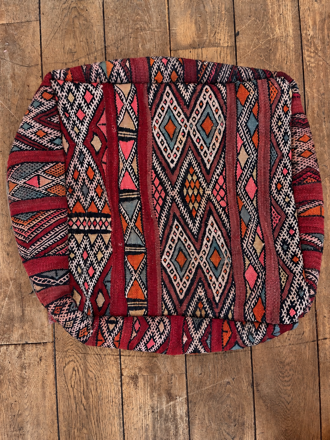 Pouf ◈ 60cm x 60cm x h25cm