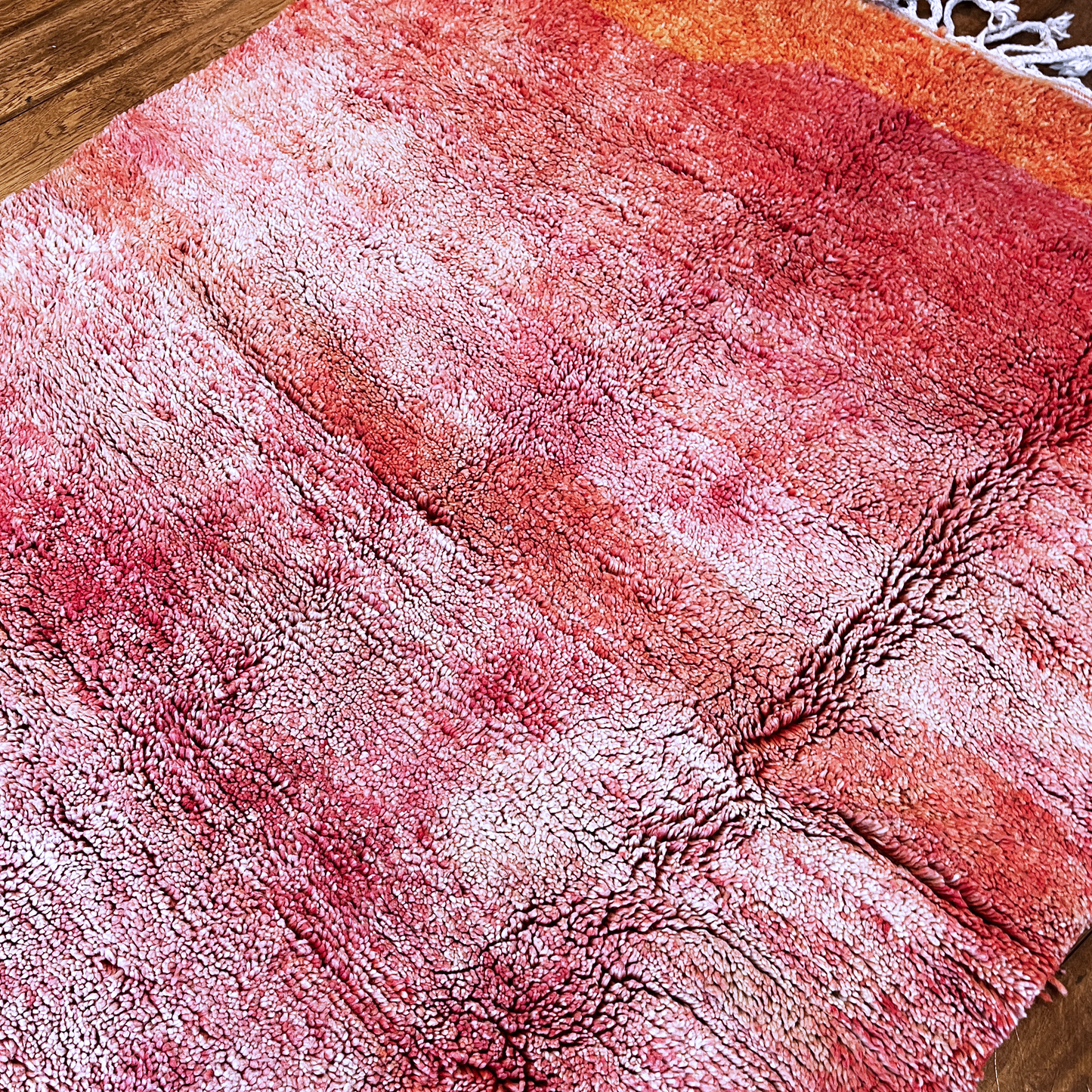 TAPIS BENI OUARAIN COLOR ◈ 240cm x 160 cm