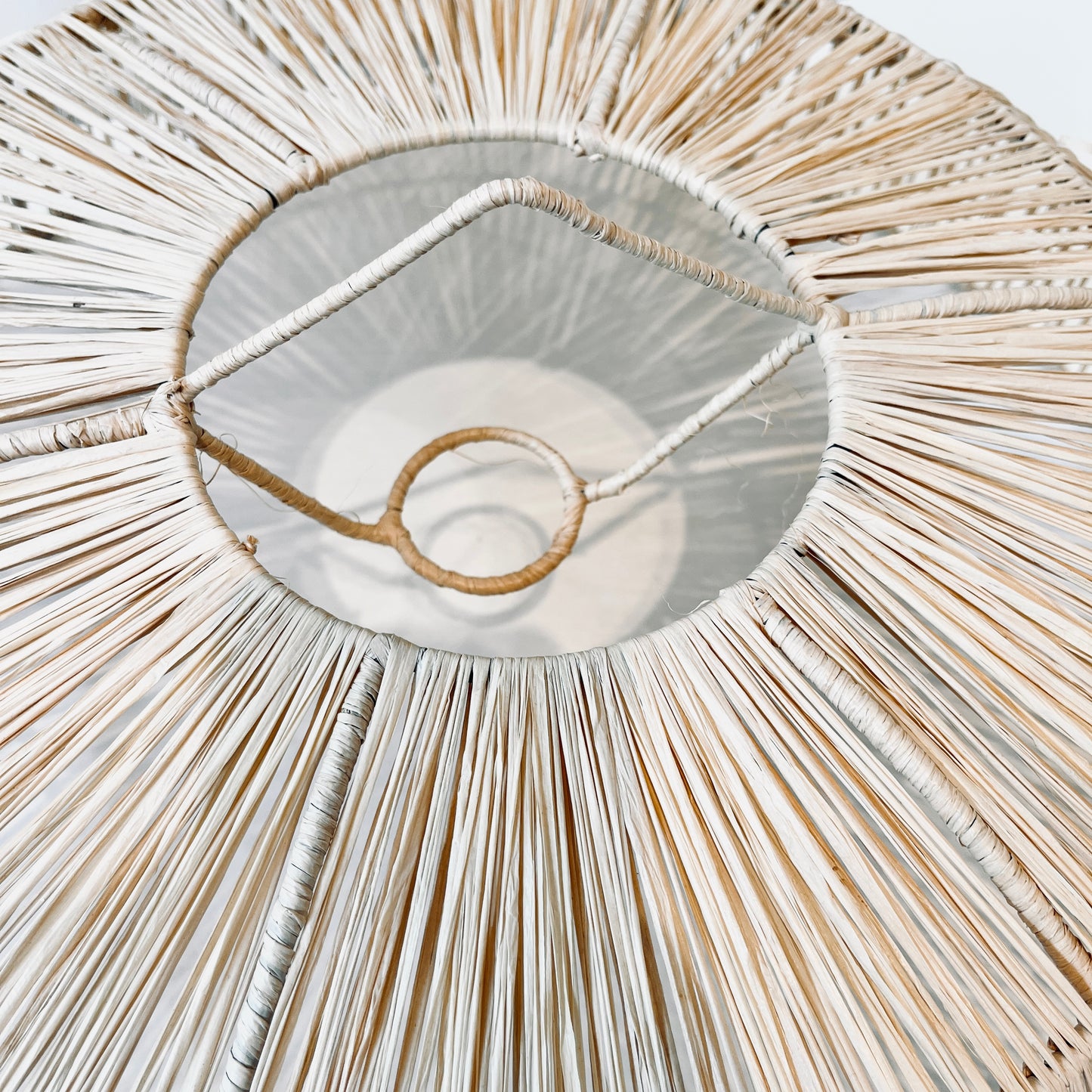 Luminaires en rafia