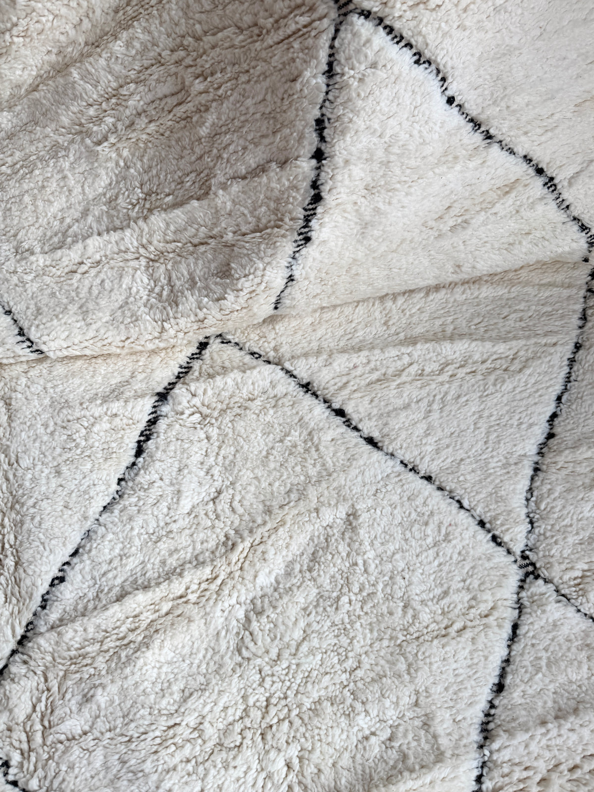 TAPIS BENI OUARAIN ◈ 270 cm x 180 cm