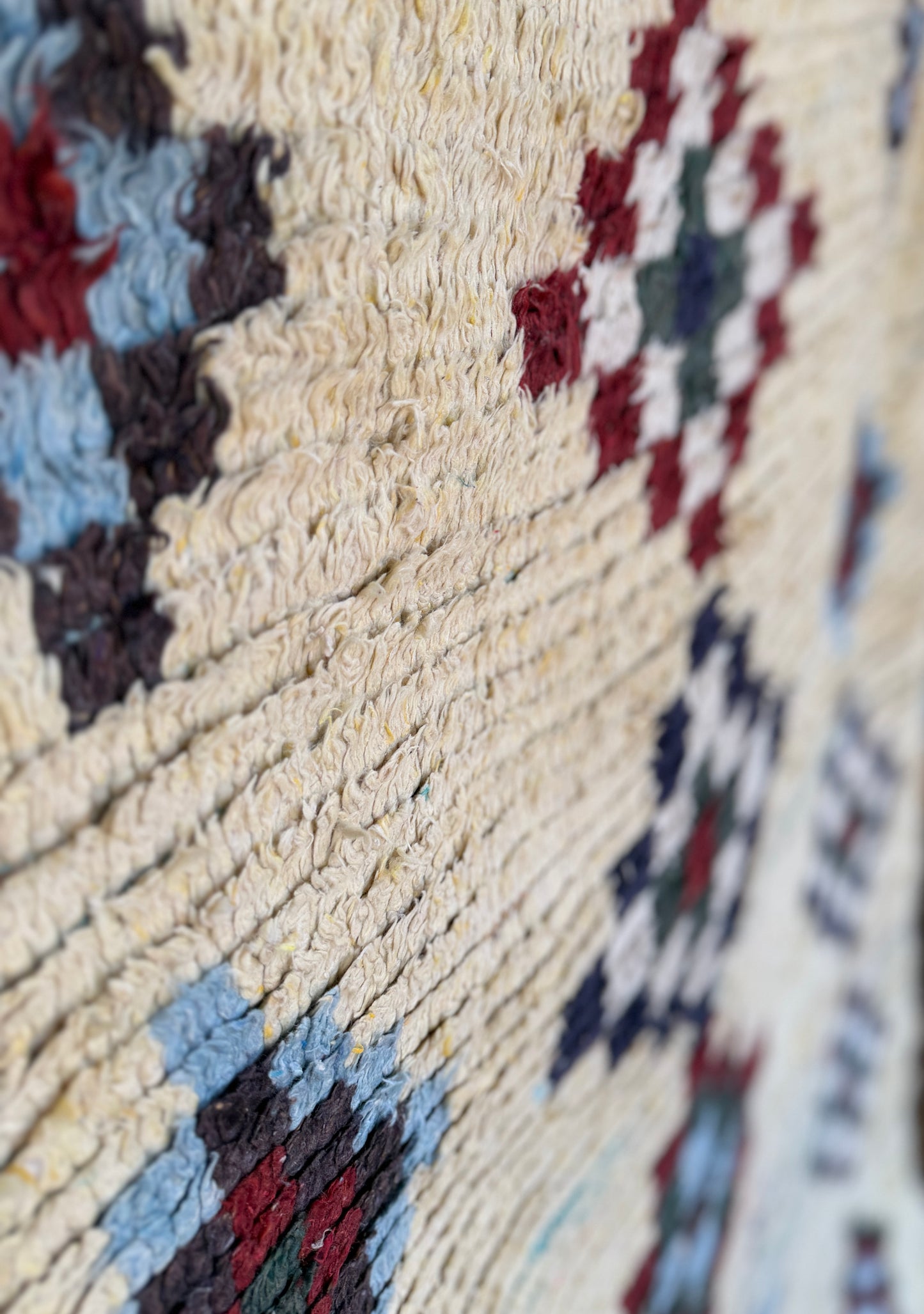 TAPIS BOUJAAD VINTAGE ◈ 220 cm x 100 cm