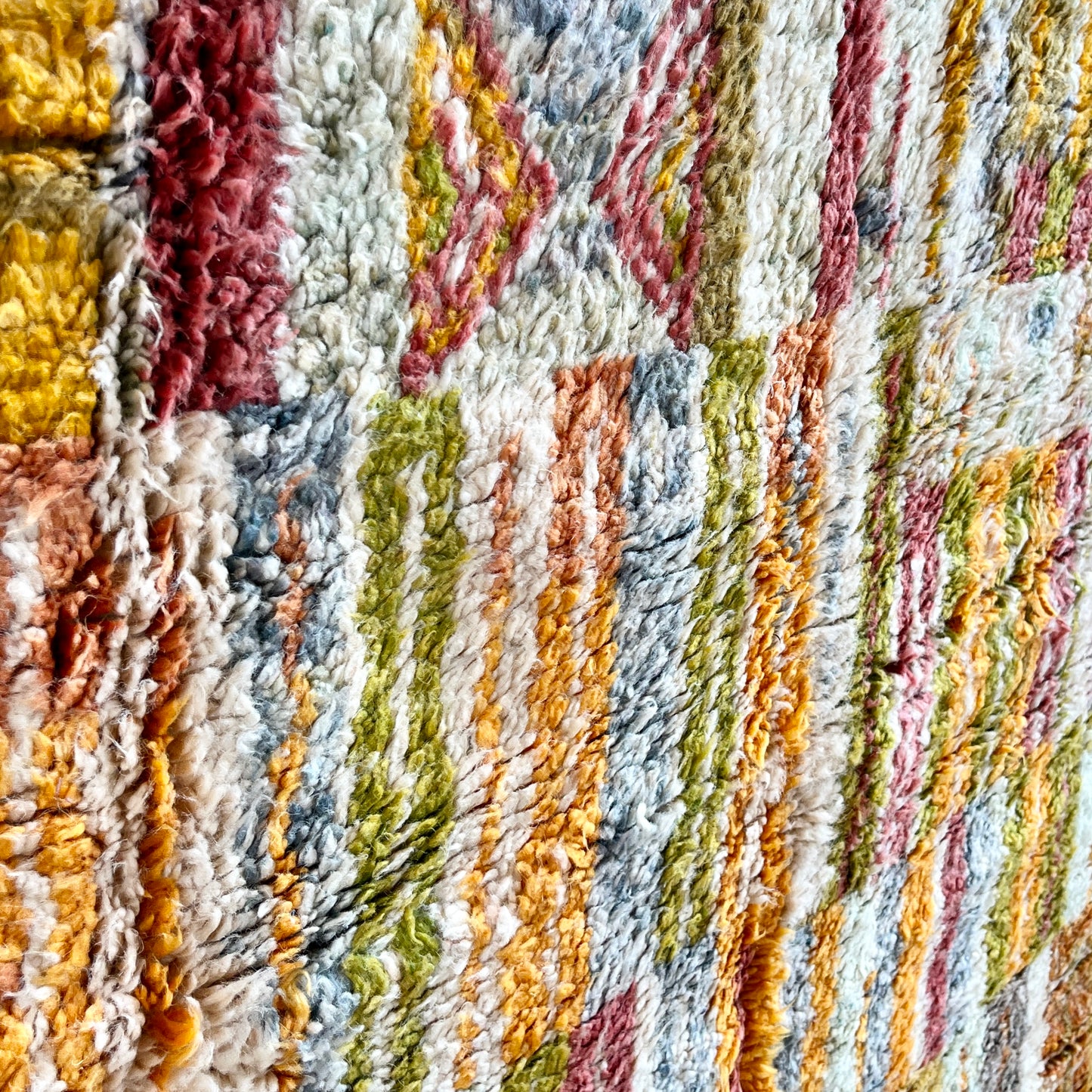 TAPIS BENI OUARAIN COLOR ◈ 230 cm x 160 cm