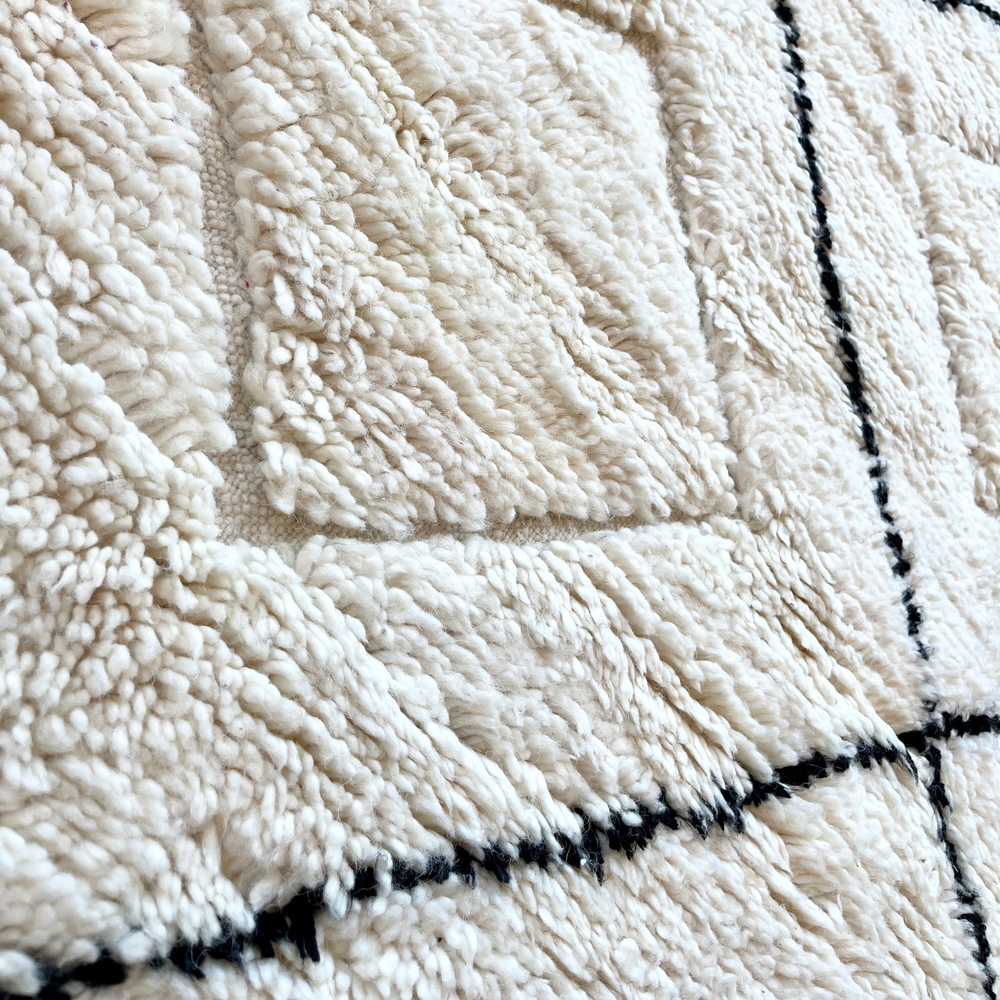TAPIS BENI OUARAIN ◈ 235 cm x 160 cm