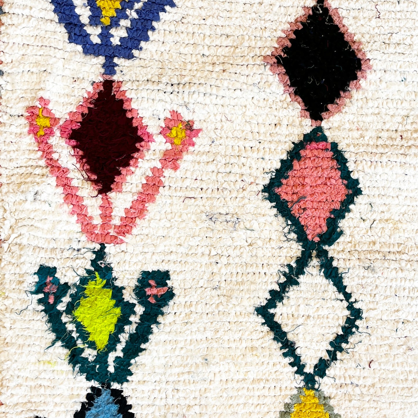 TAPIS BOUCHERIOUTE ◈ 230 cm x 150 cm