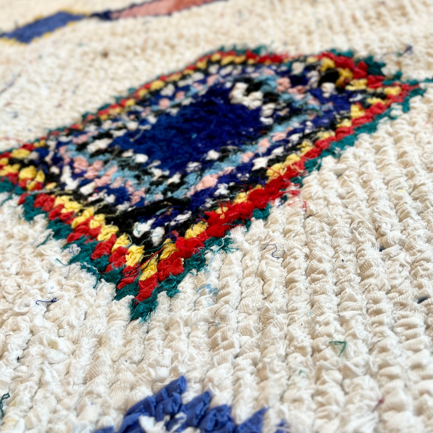 TAPIS BOUCHERIOUTE ◈ 230 cm x 150 cm