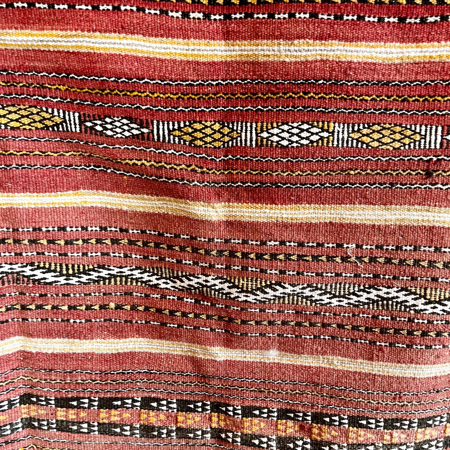 TAPIS VINTAGE KILIM ◈ 200 cm x 135 cm