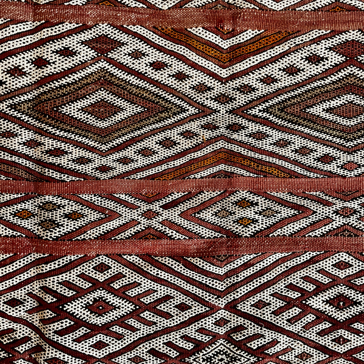 TAPIS VINTAGE KILIM ◈ 230 cm x 140 cm