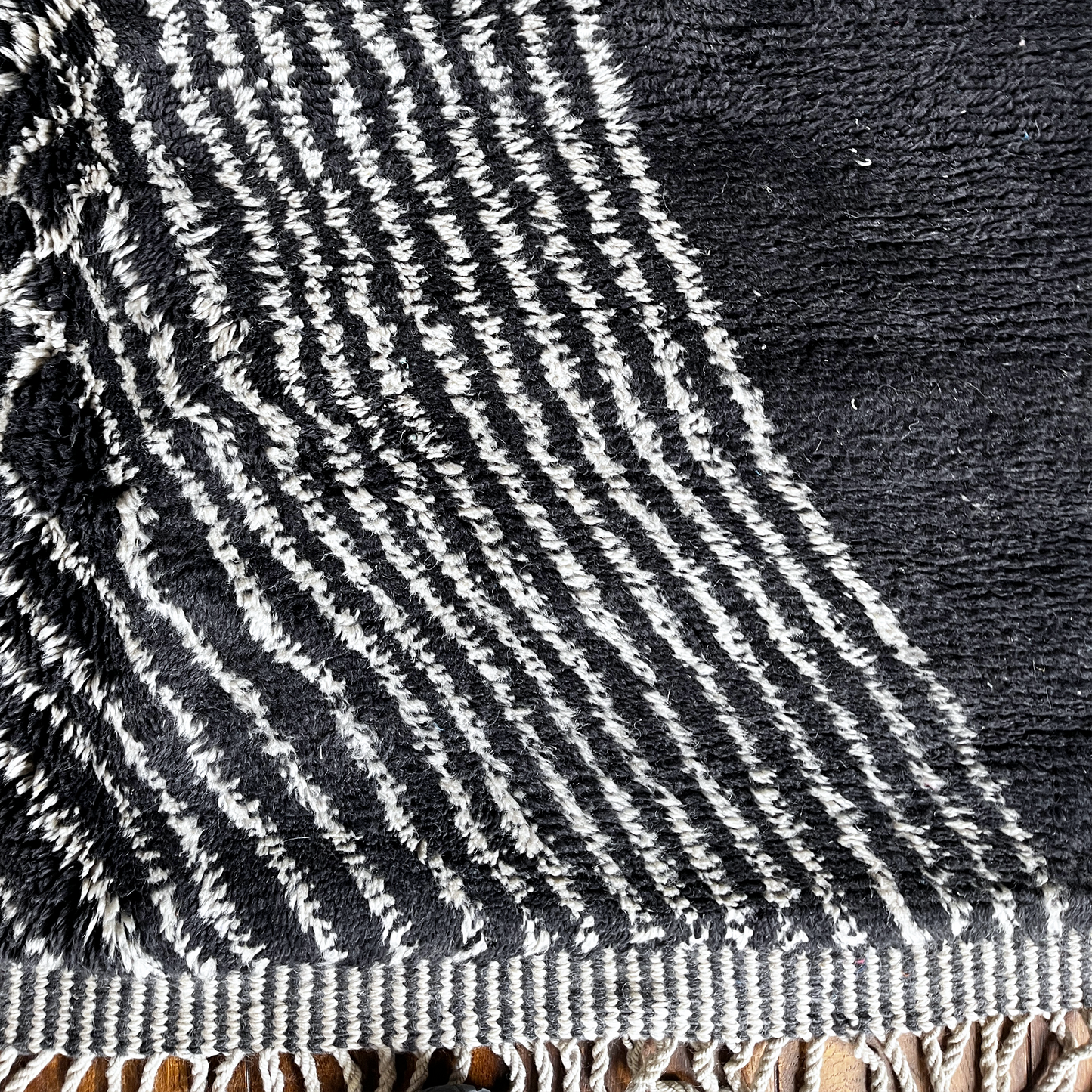 TAPIS M'RIT â 315 cm x 220 cm