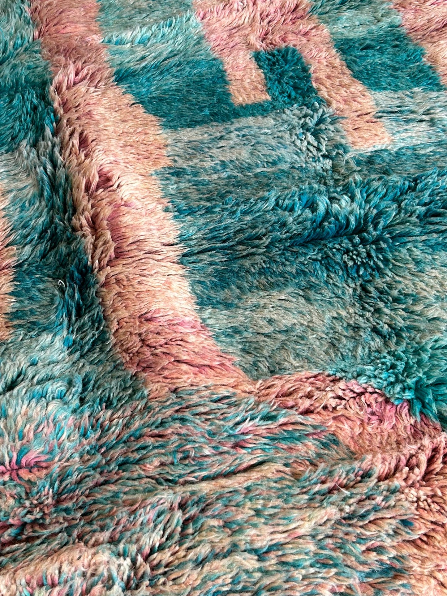 TAPIS BENI OUARAIN COLOR ◈ 255 cm x 160 cm