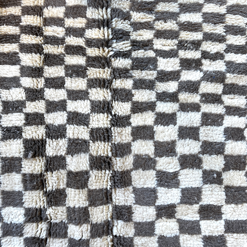 TAPIS BENI OUARAIN ◈ 310 cm x 210 cm