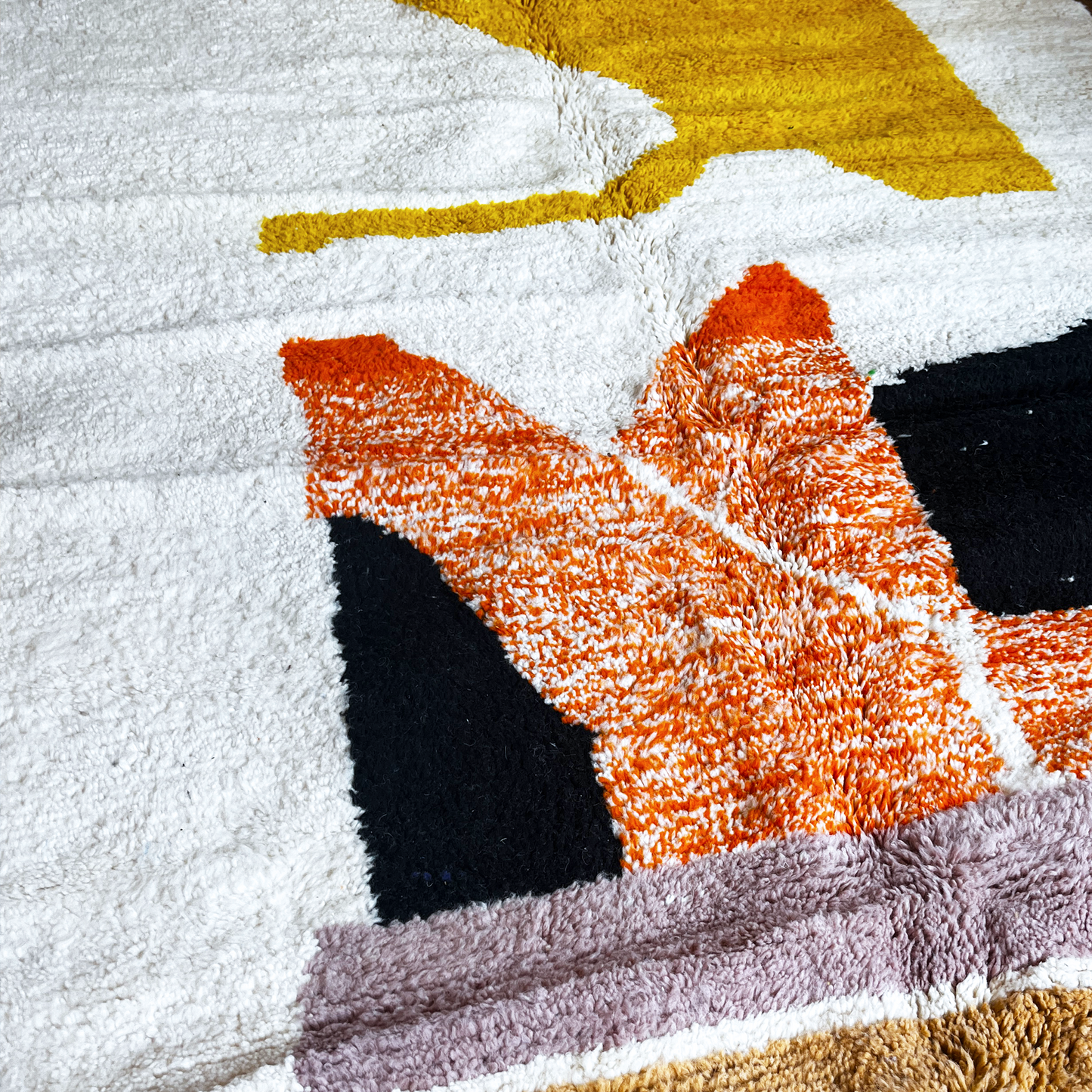 TAPIS YAAS X UHORAKEYE Abstract Ginger ◈ 300 cm x 210 cm