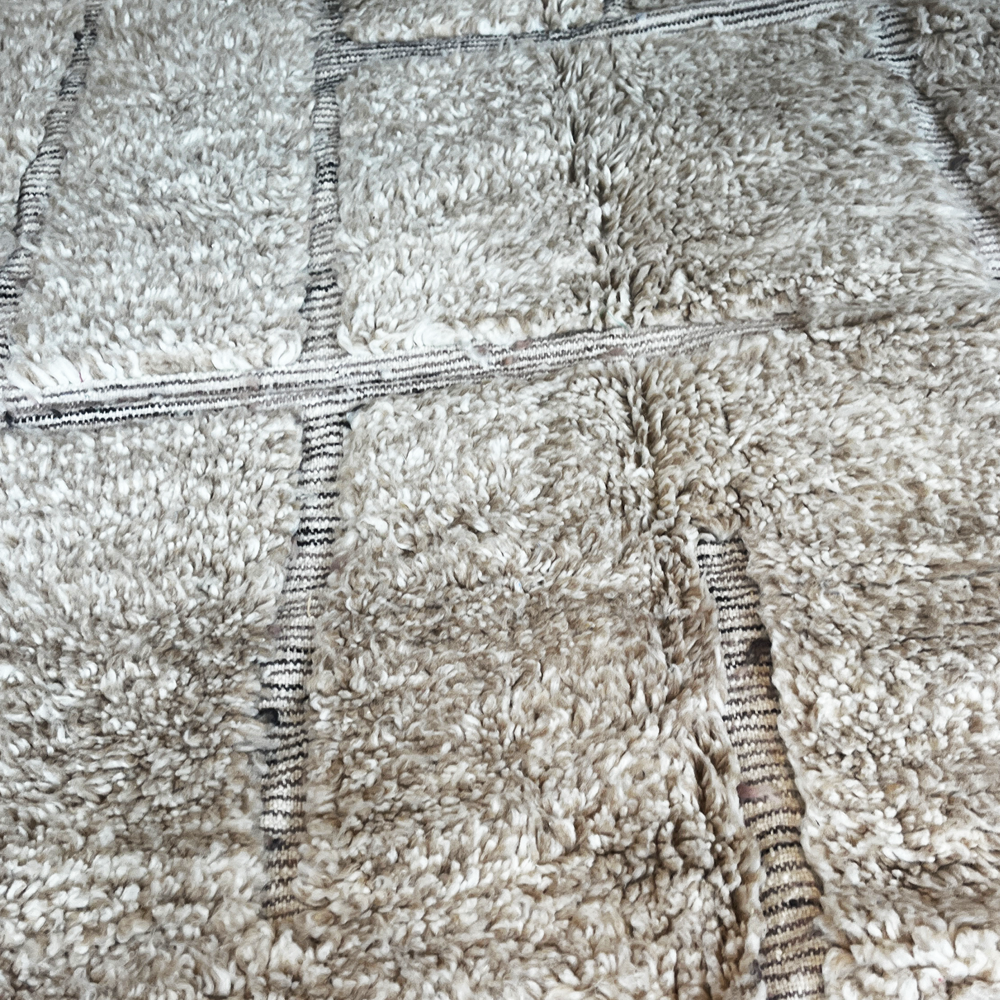 TAPIS BENI OUARAIN ◈ 350 cm x 260 cm
