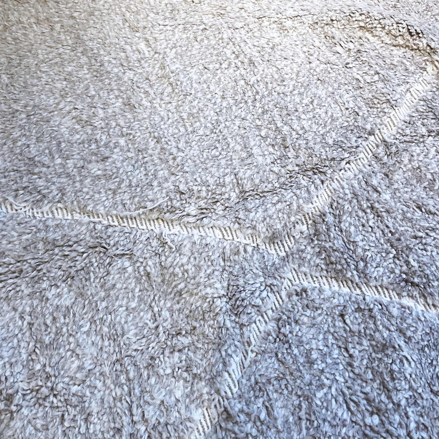 TAPIS BENI OUARAIN ◈ 410 cm x 310 cm