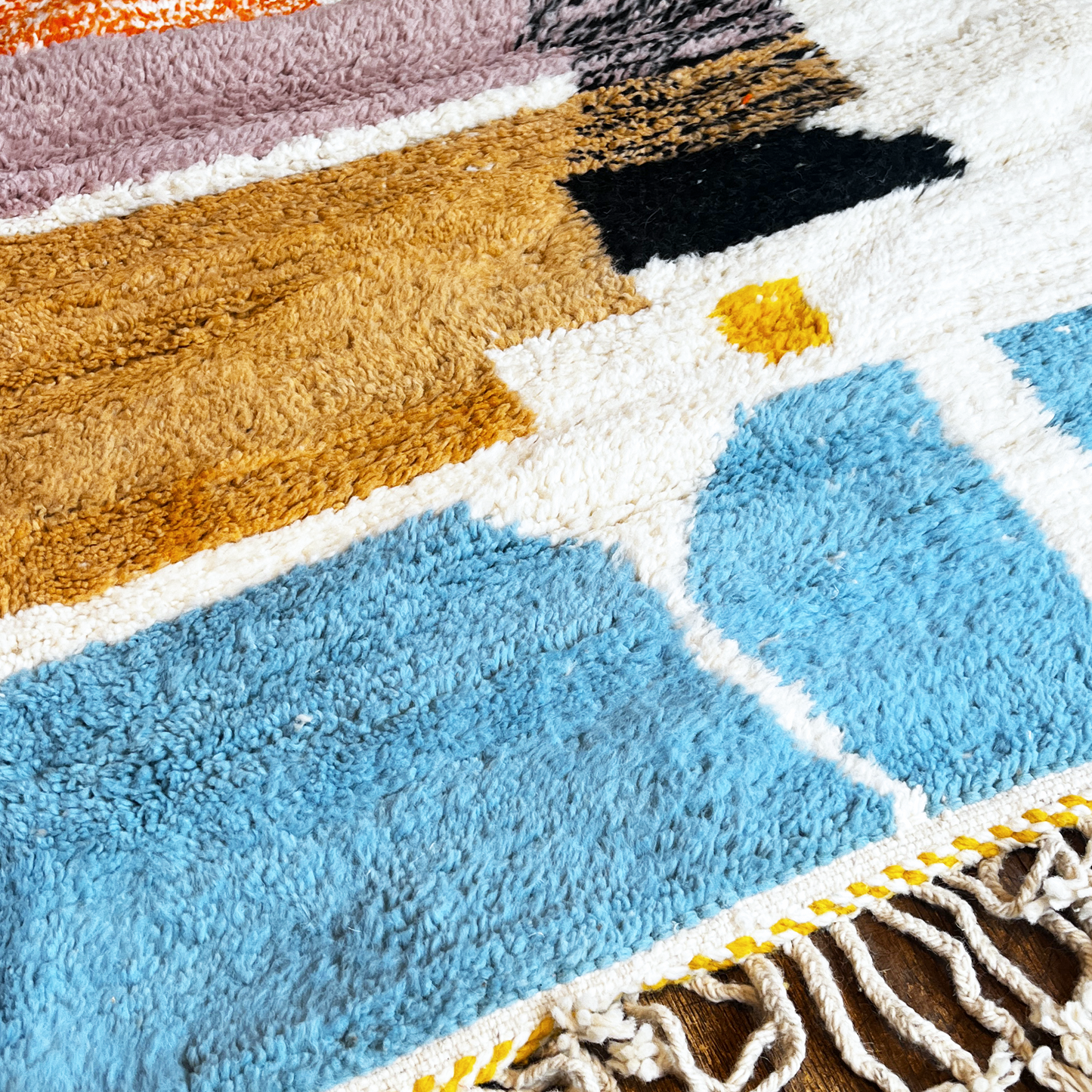 TAPIS YAAS X UHORAKEYE Abstract Ginger ◈ 300 cm x 210 cm