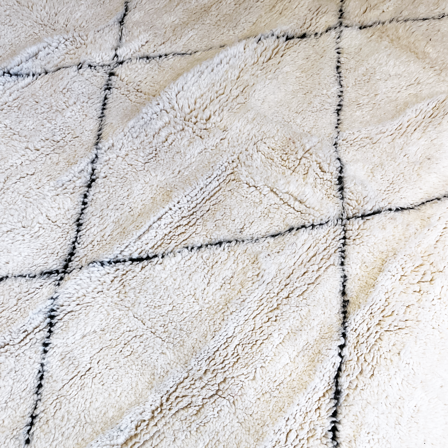 TAPIS BENI OUARAIN ◈ 235 cm x 160 cm