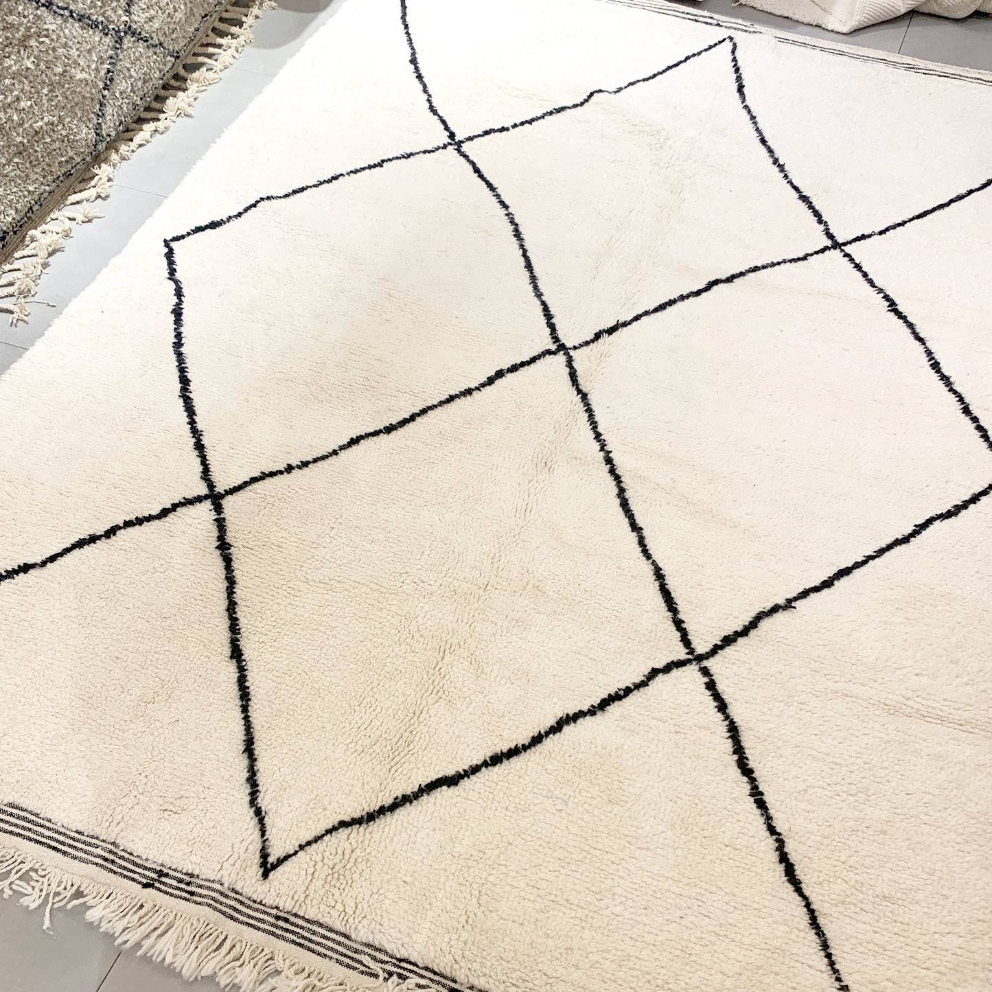 TAPIS BENI OUARAIN ◈ 300 cm x 215 cm