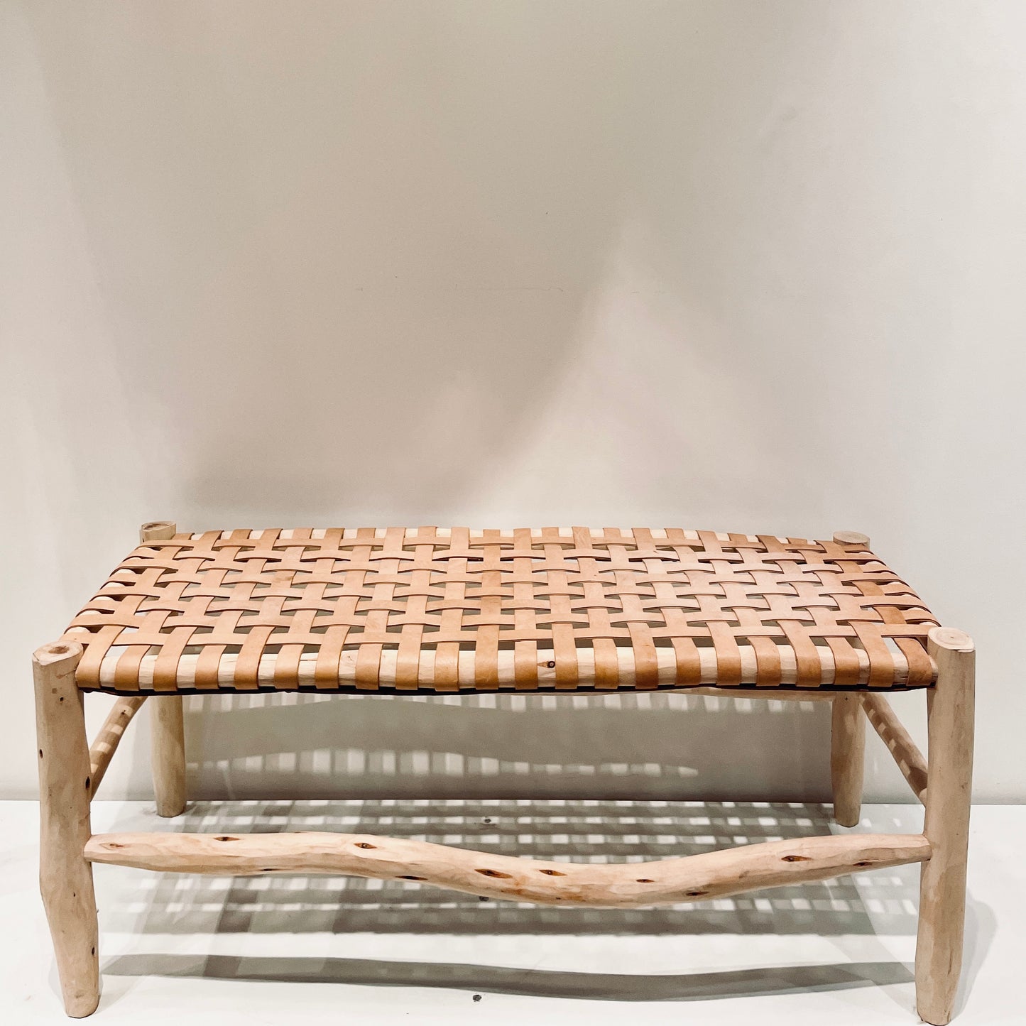 banc en cuir, banc en bois, banquette, banc, banc en cuir, banc en bois, banquette, banc banc en cuir, banc en bois, banquette, banc