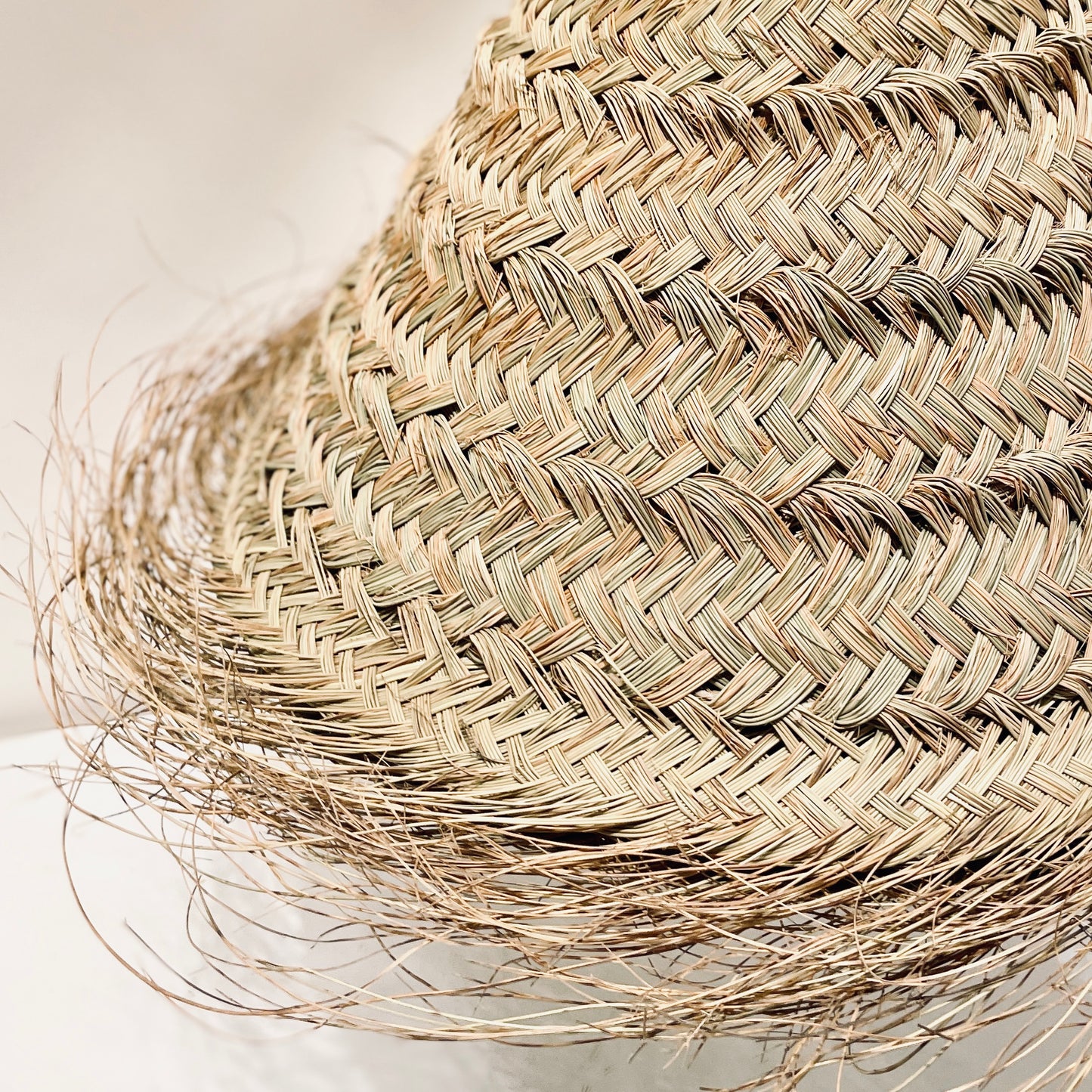 lampe en osier, lampe suspendue, lampe en paille, abat jour, abat jour suspendue, abat jour en paille, abat jour en osierlampe en osier, lampe suspendue, lampe en paille, abat jour, abat jour suspendue, abat jour en paille, abat jour en osier