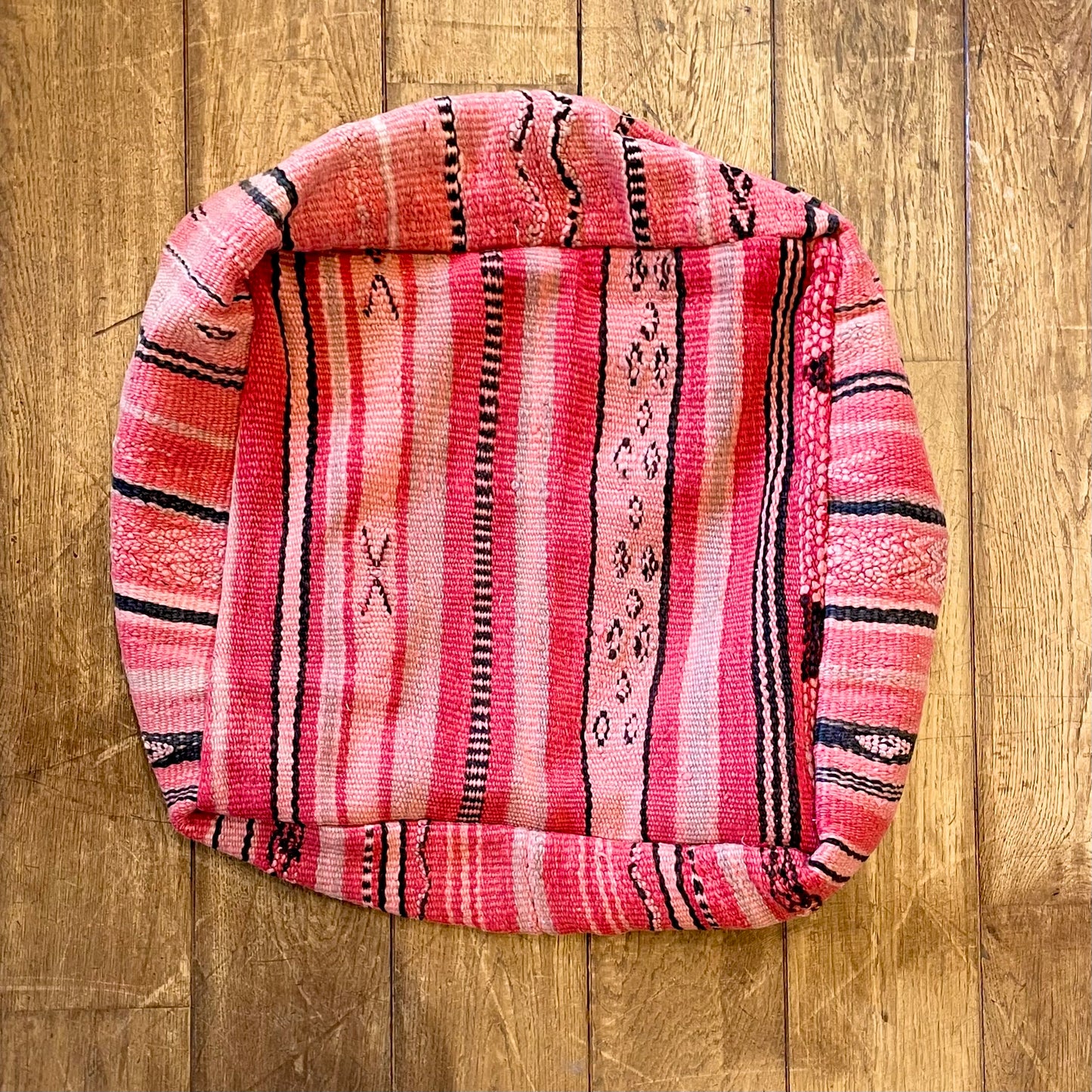 Pouf ◈ 60cm x 60cm x h25cm