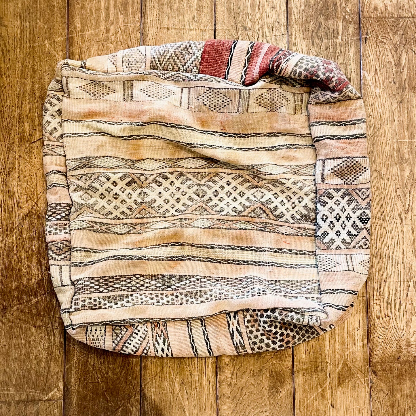 Pouf ◈ 60cm x 60cm x h25cm