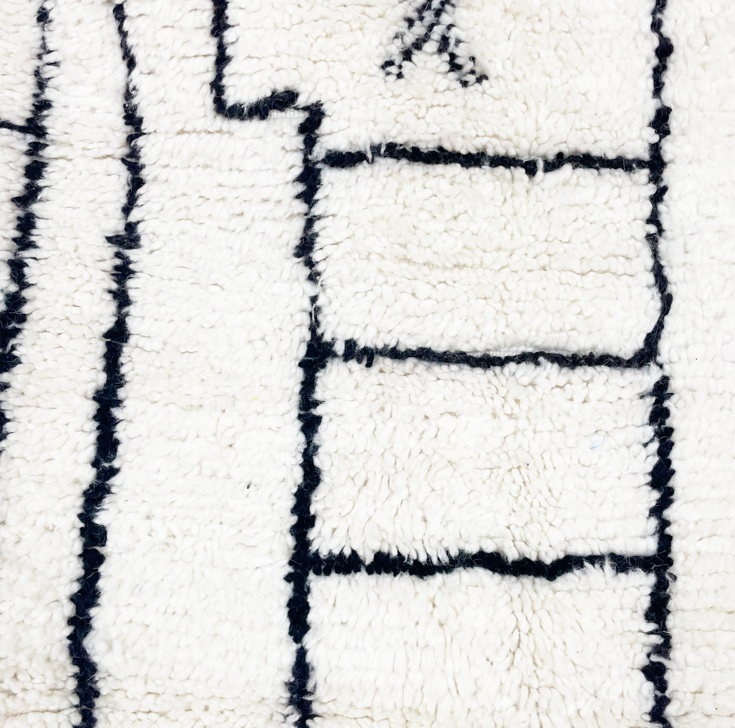 TAPIS BENI OUARAIN ◈ 215 cm x 150 cm