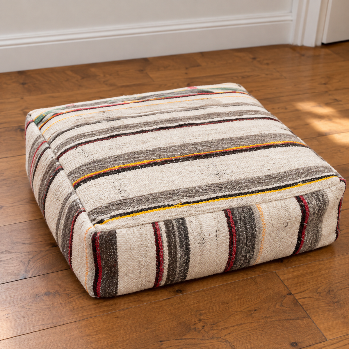 Pouf ◈ 60cm x 60cm x h25cm