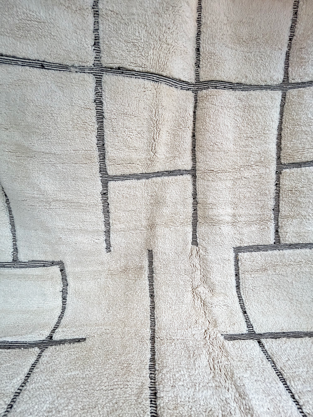 TAPIS BENI OUARAIN ◈ 280 cm x 210 cm