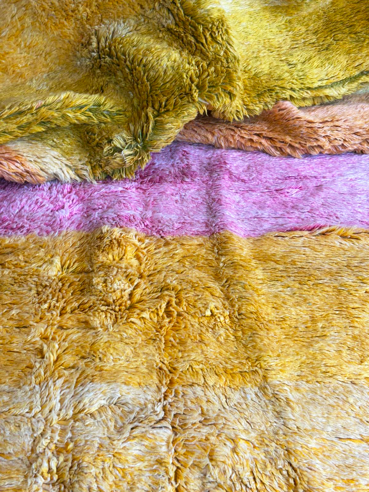TAPIS BENI OUARAIN COLOR ◈ 290 cm x 270 cm