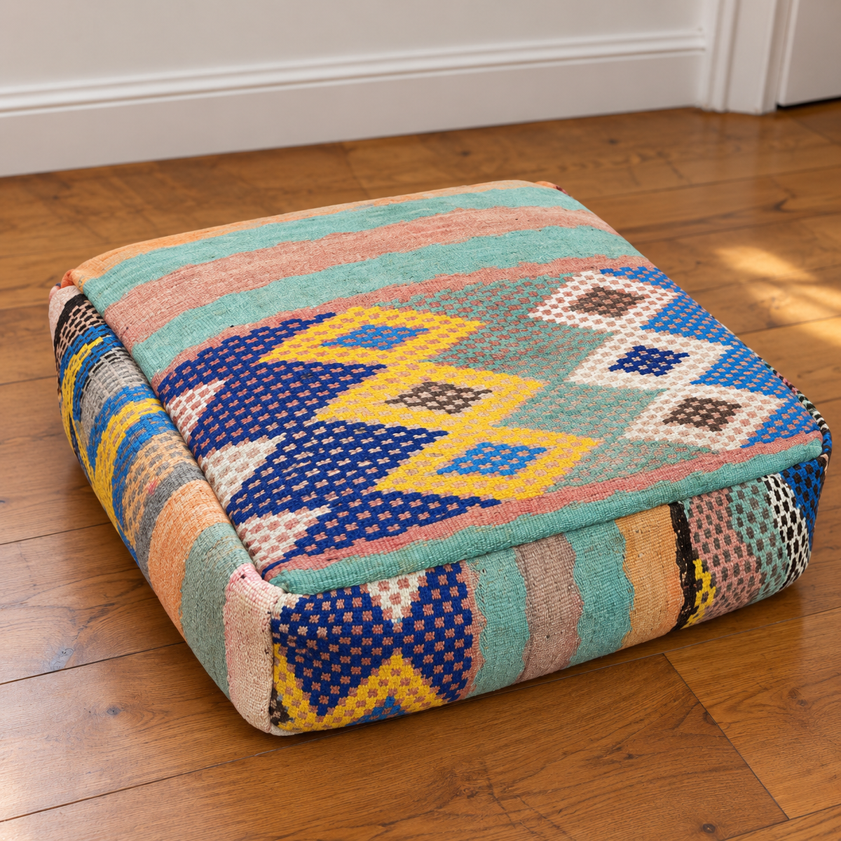 Pouf ◈ 60cm x 60cm x h25cm