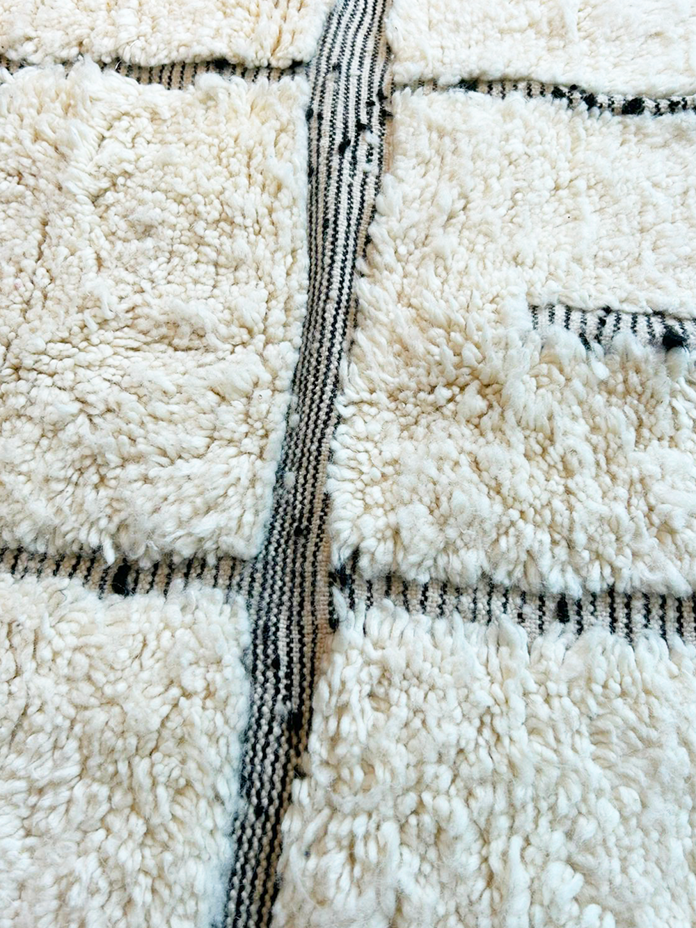 TAPIS BENI OUARAIN ◈ 250 cm x 155 cm