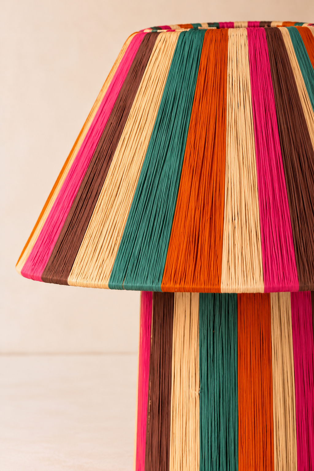 Raffia table lamp multicolor