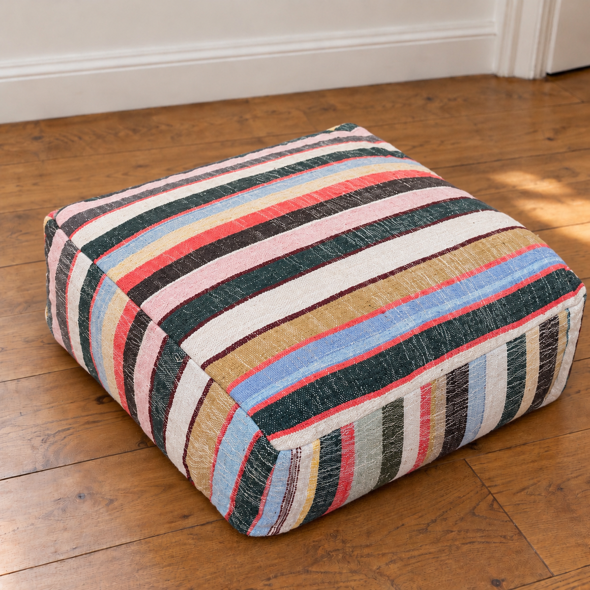 Pouf ◈ 60cm x 60cm x h25cm