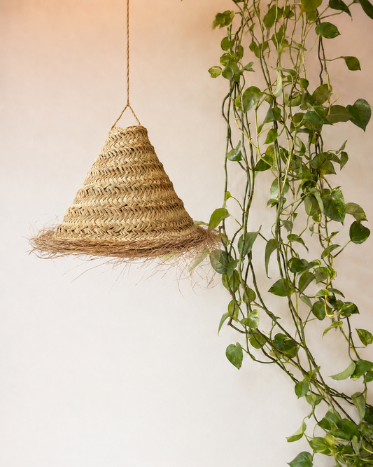 Palm fiber lamp
