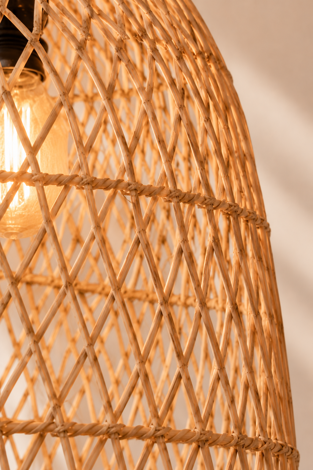 Rattan lamp