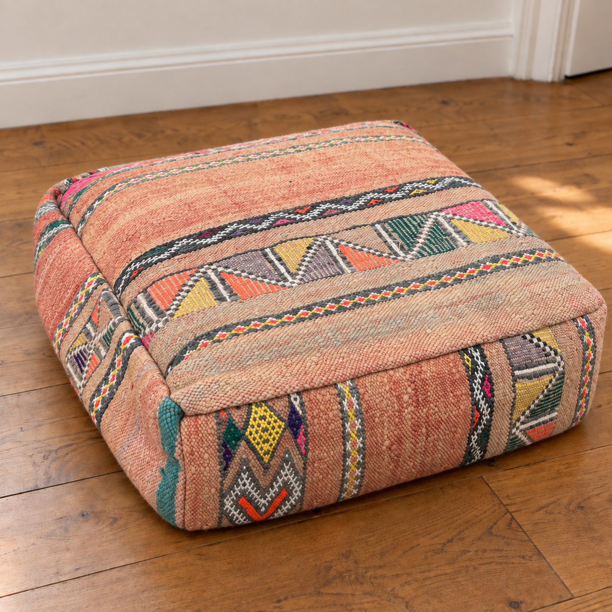 Pouf ◈ 60cm x 60cm x h25cm