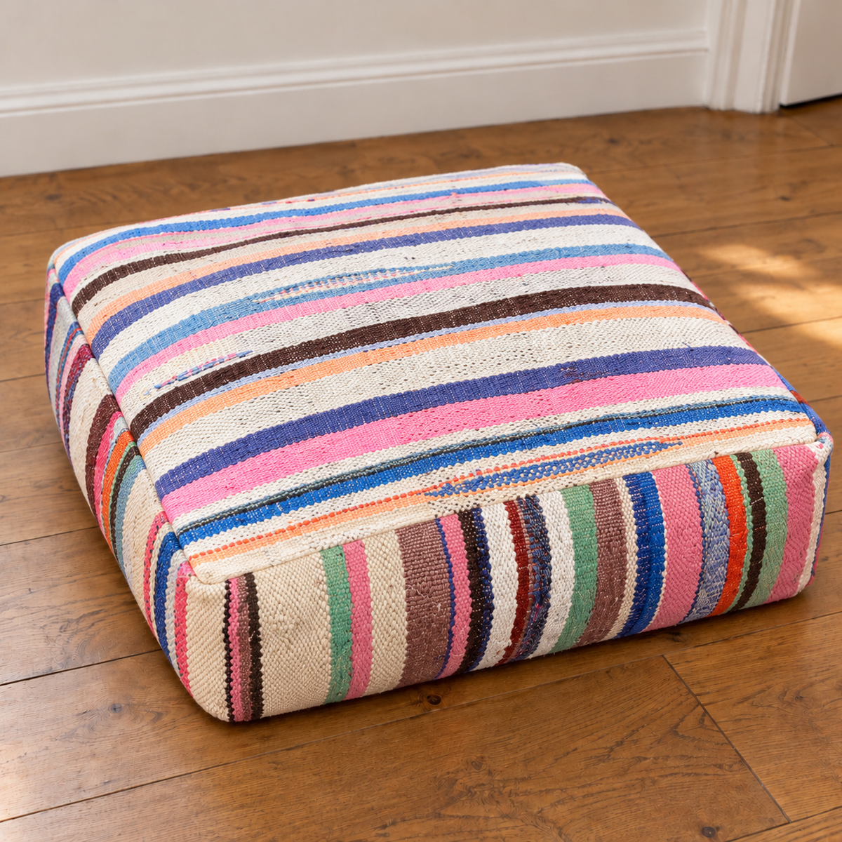 Pouf ◈ 60cm x 60cm x h25cm