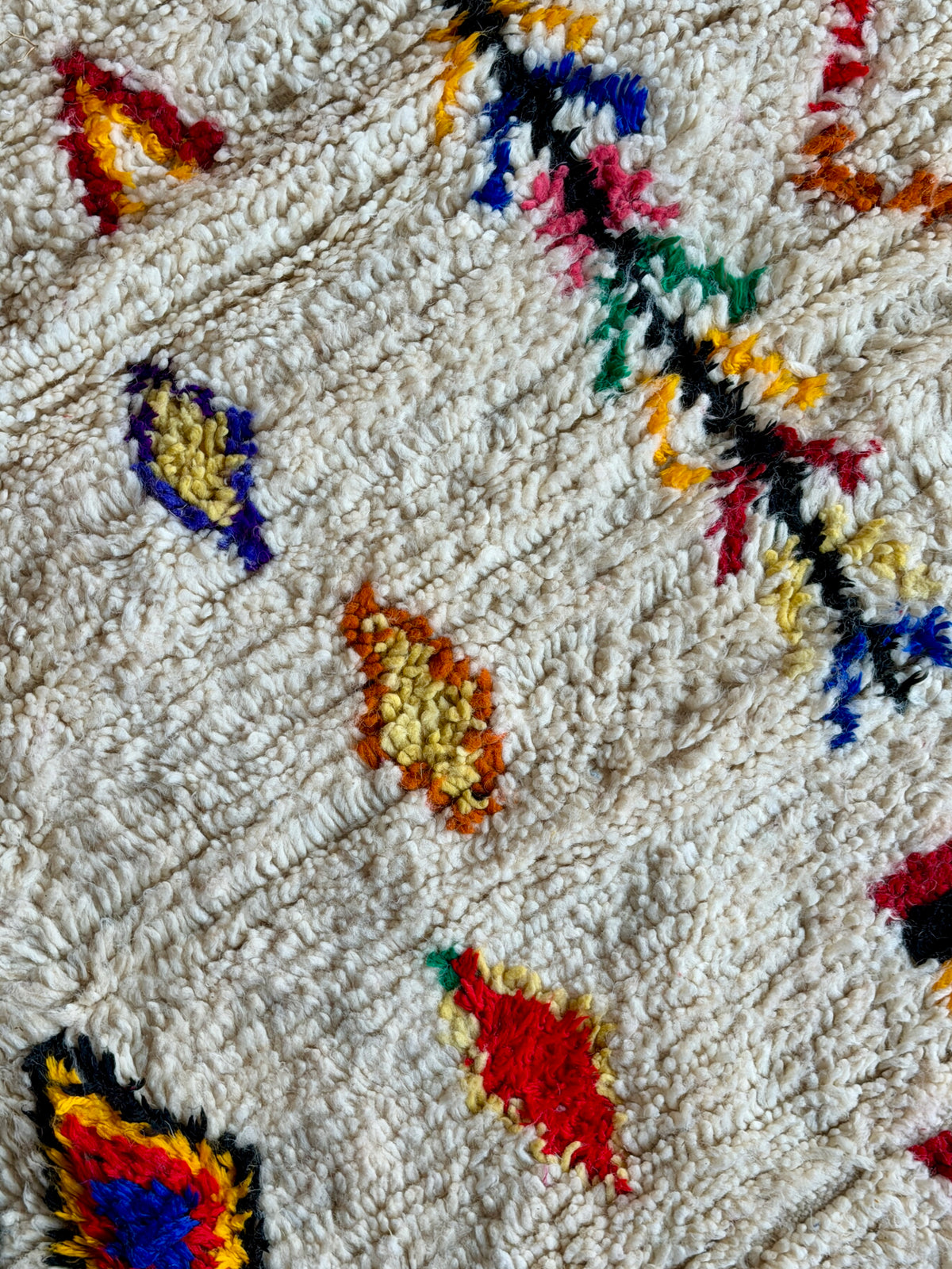 TAPIS AZILAL ◈ 245 cm x 150 cm