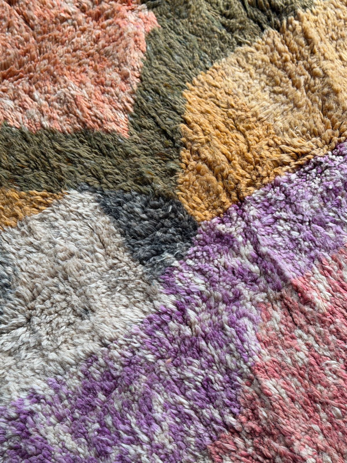 TAPIS BENI OUARAIN COLOR ◈ 245 cm x 160 cm
