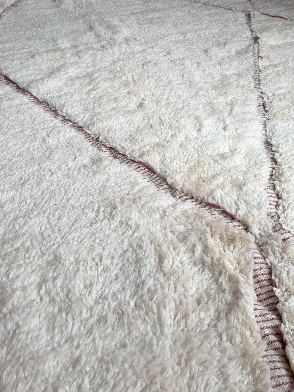TAPIS BENI OUARAIN COLOR ◈ 320 cm x 275 cm