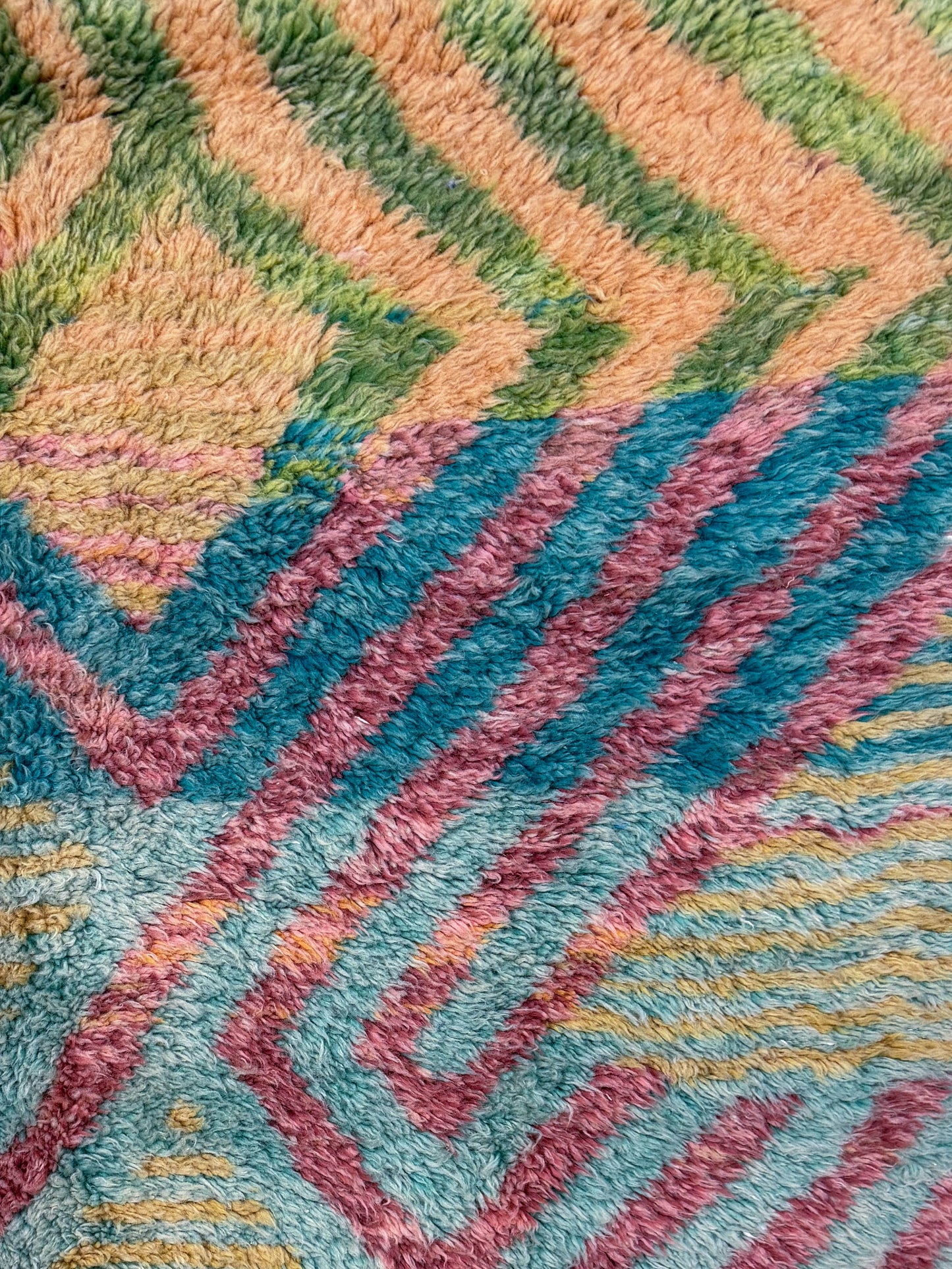 TAPIS BENI OUARAIN COLOR ◈ 245 cm x 155 cm