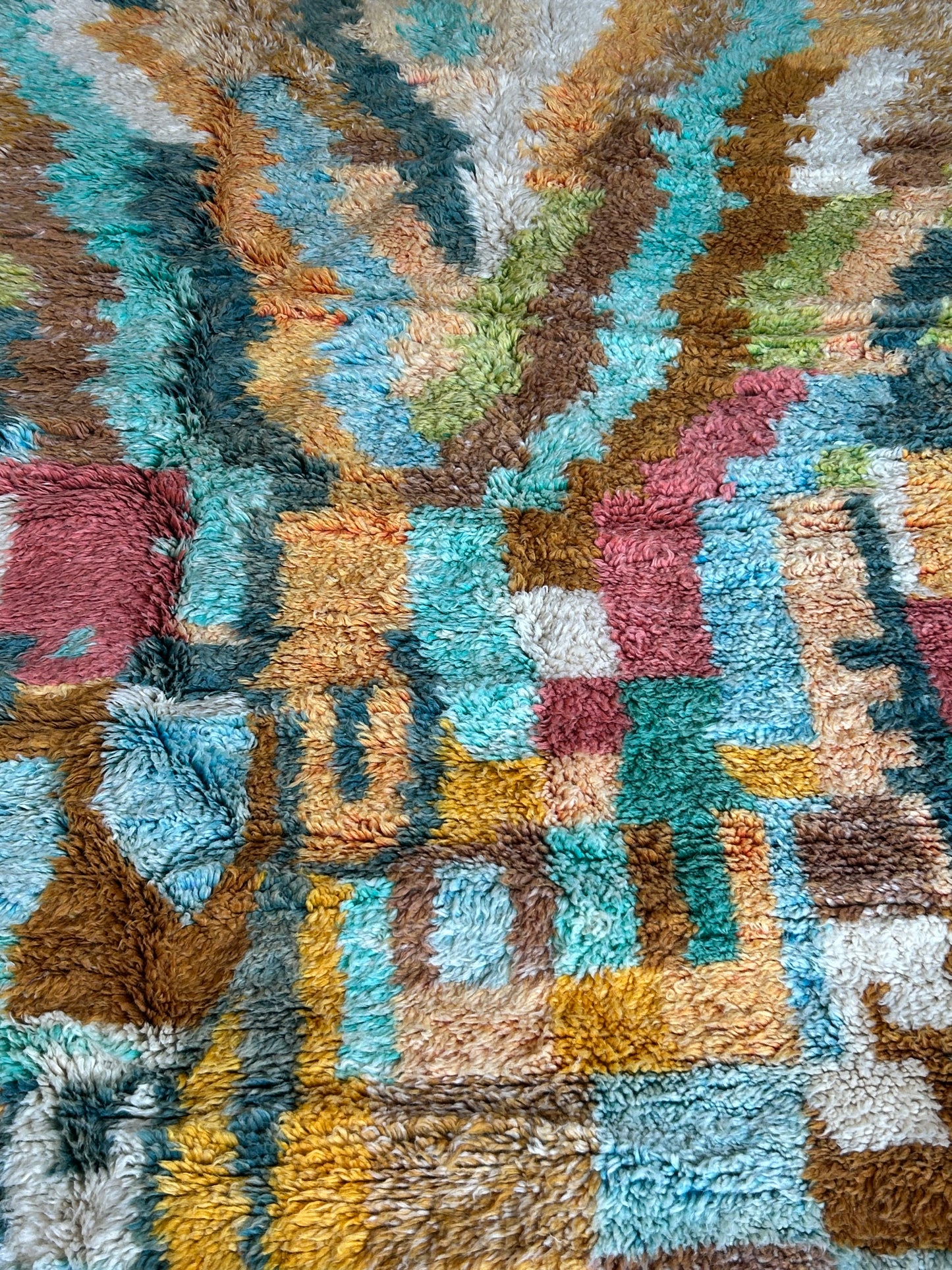 TAPIS BENI OUARAIN COLOR ◈ 230 cm x 150 cm