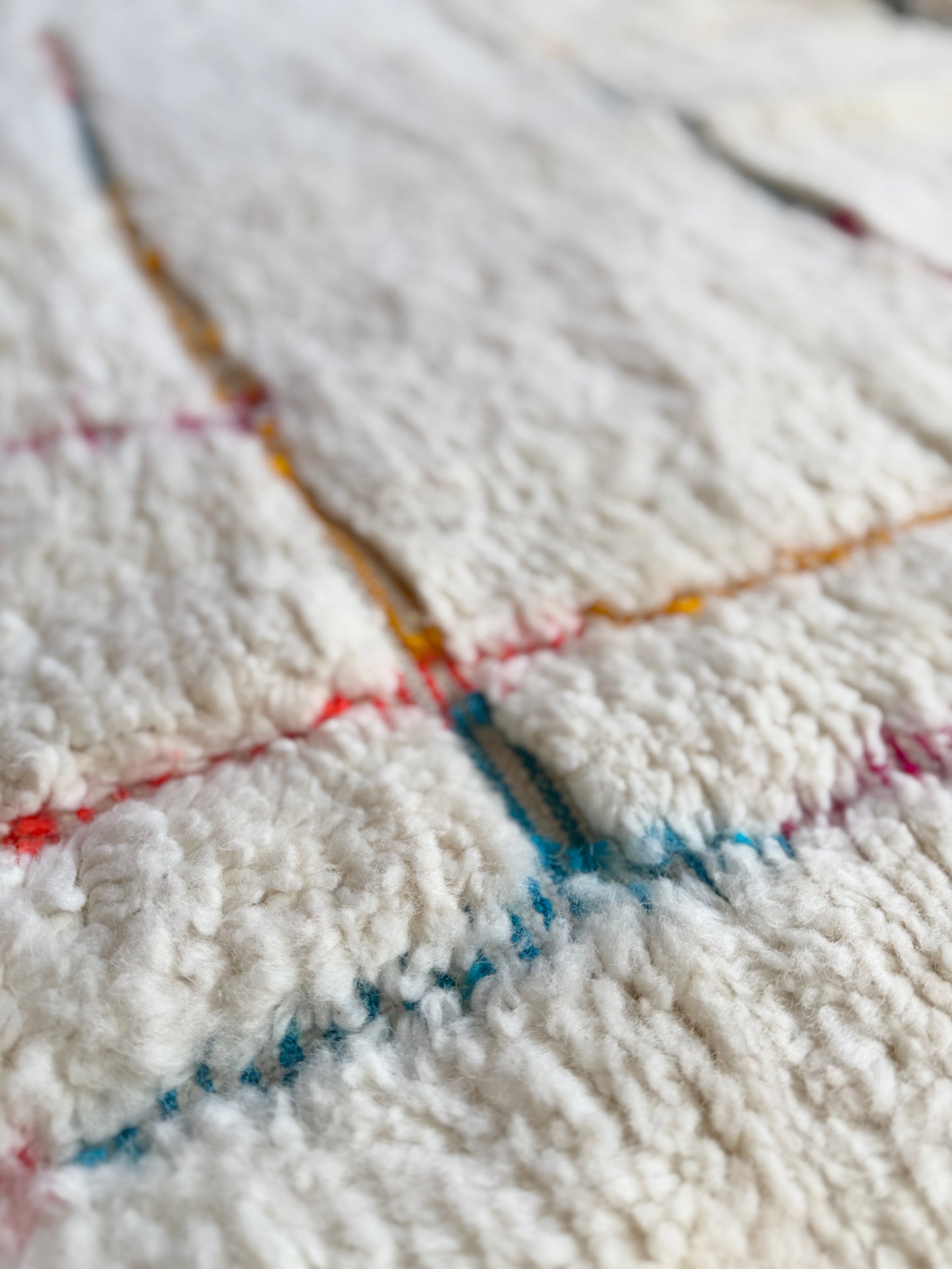 TAPIS BENI OUARAIN ◈ 240 cm x 160 cm