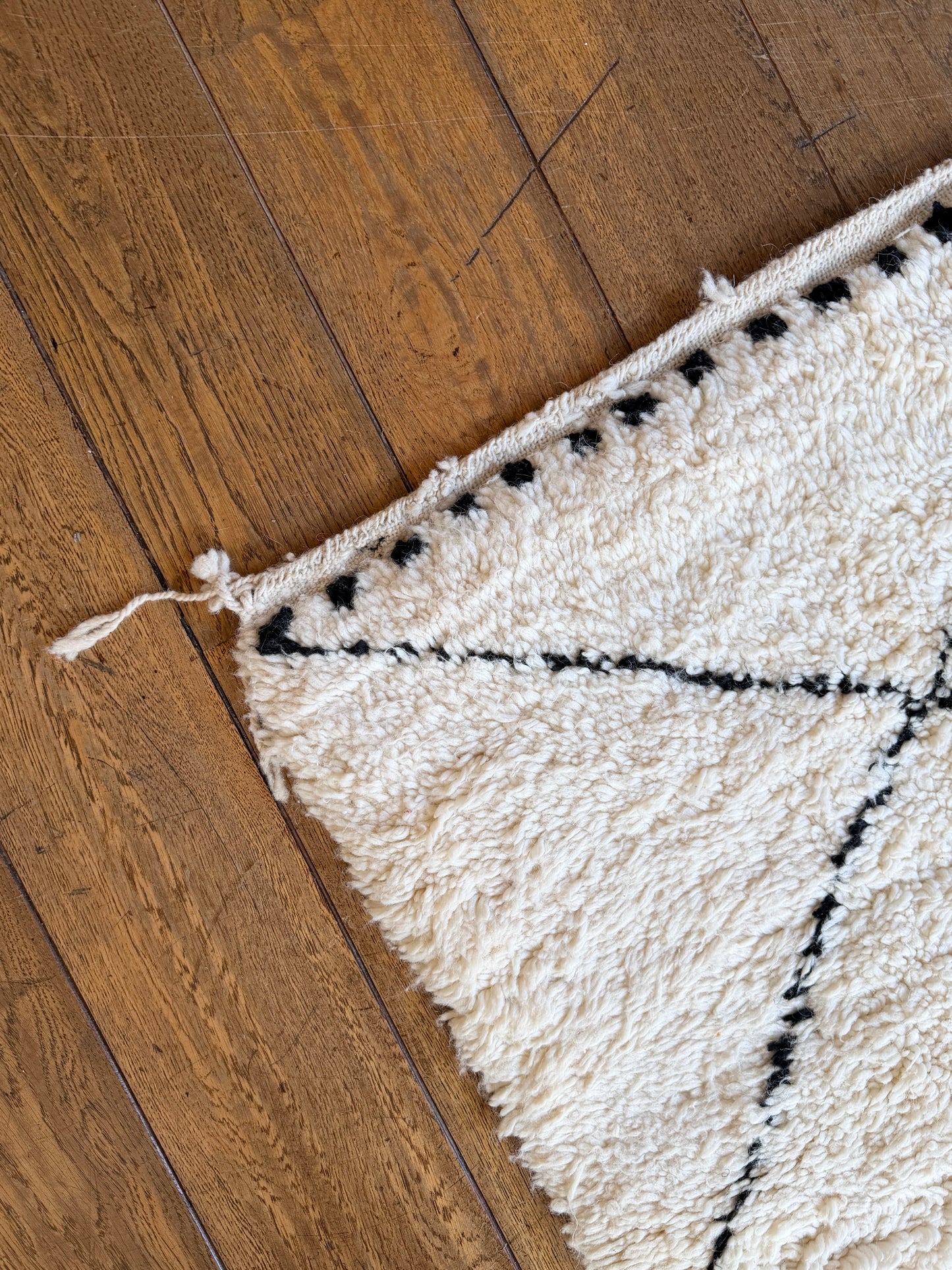 TAPIS BENI OUARAIN ◈ 300 cm x 210 cm