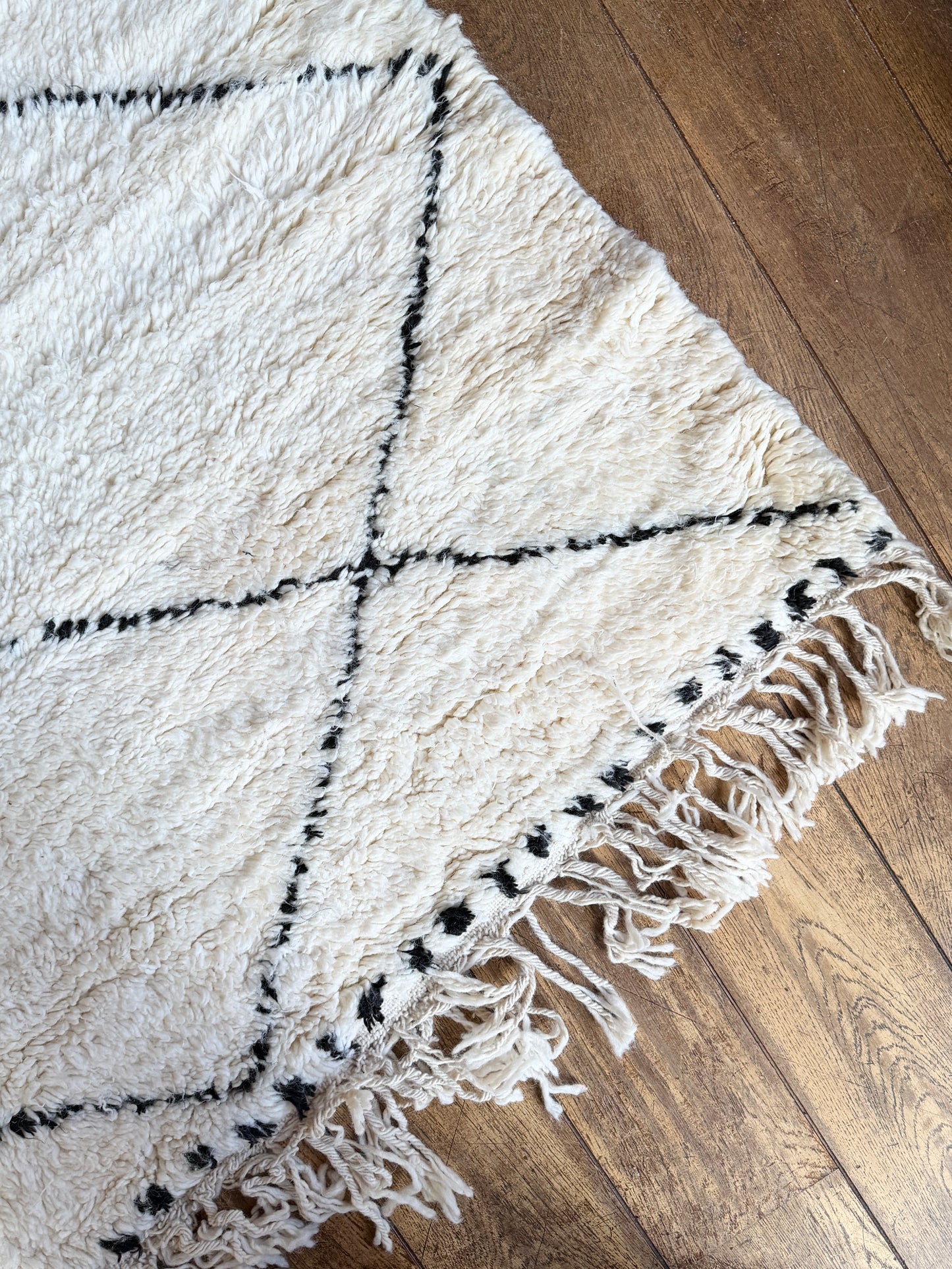 TAPIS BENI OUARAIN ◈ 300 cm x 210 cm
