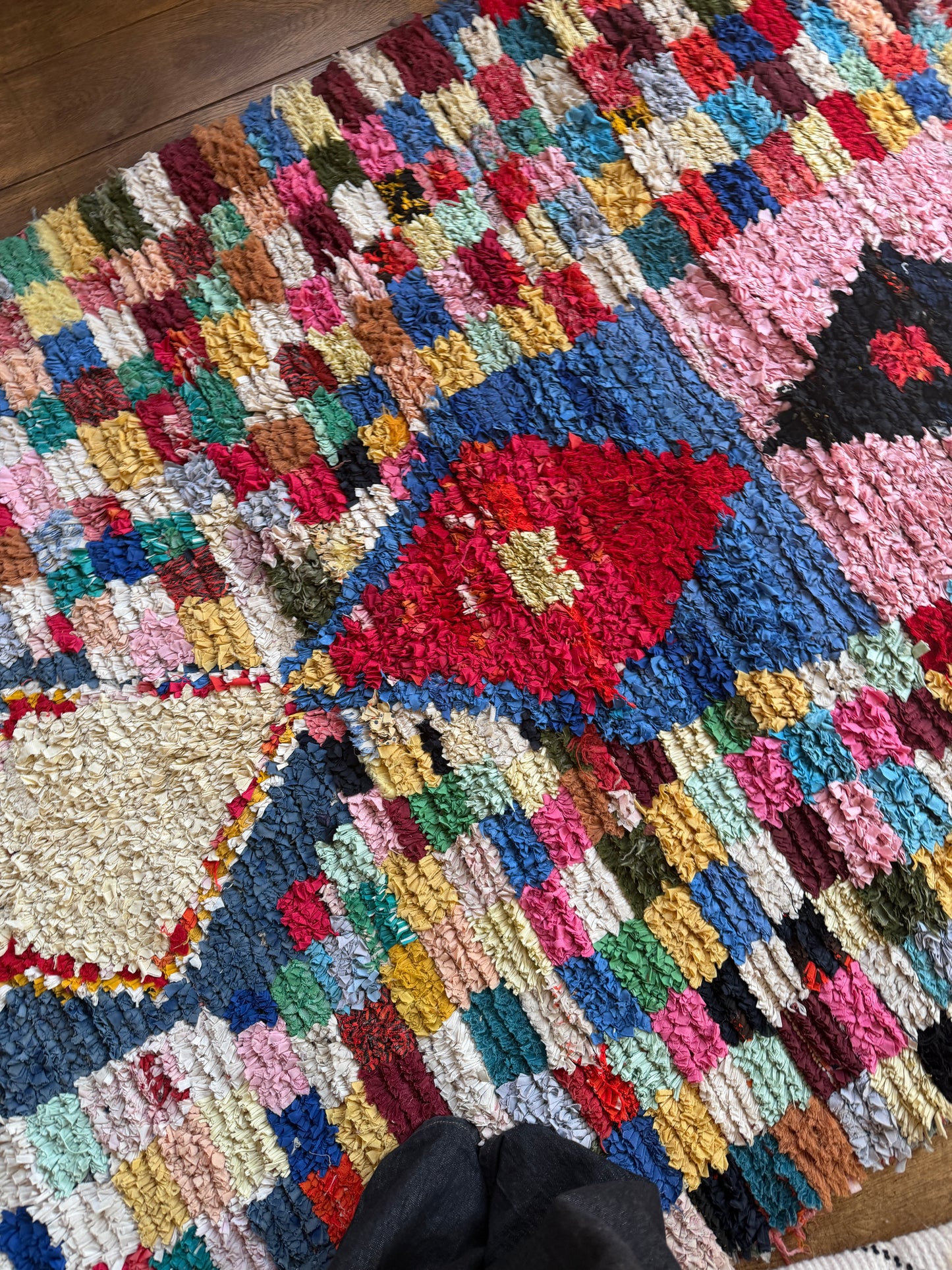 TAPIS BOUCHERIOUTE ◈ 200 cm x 125 cm