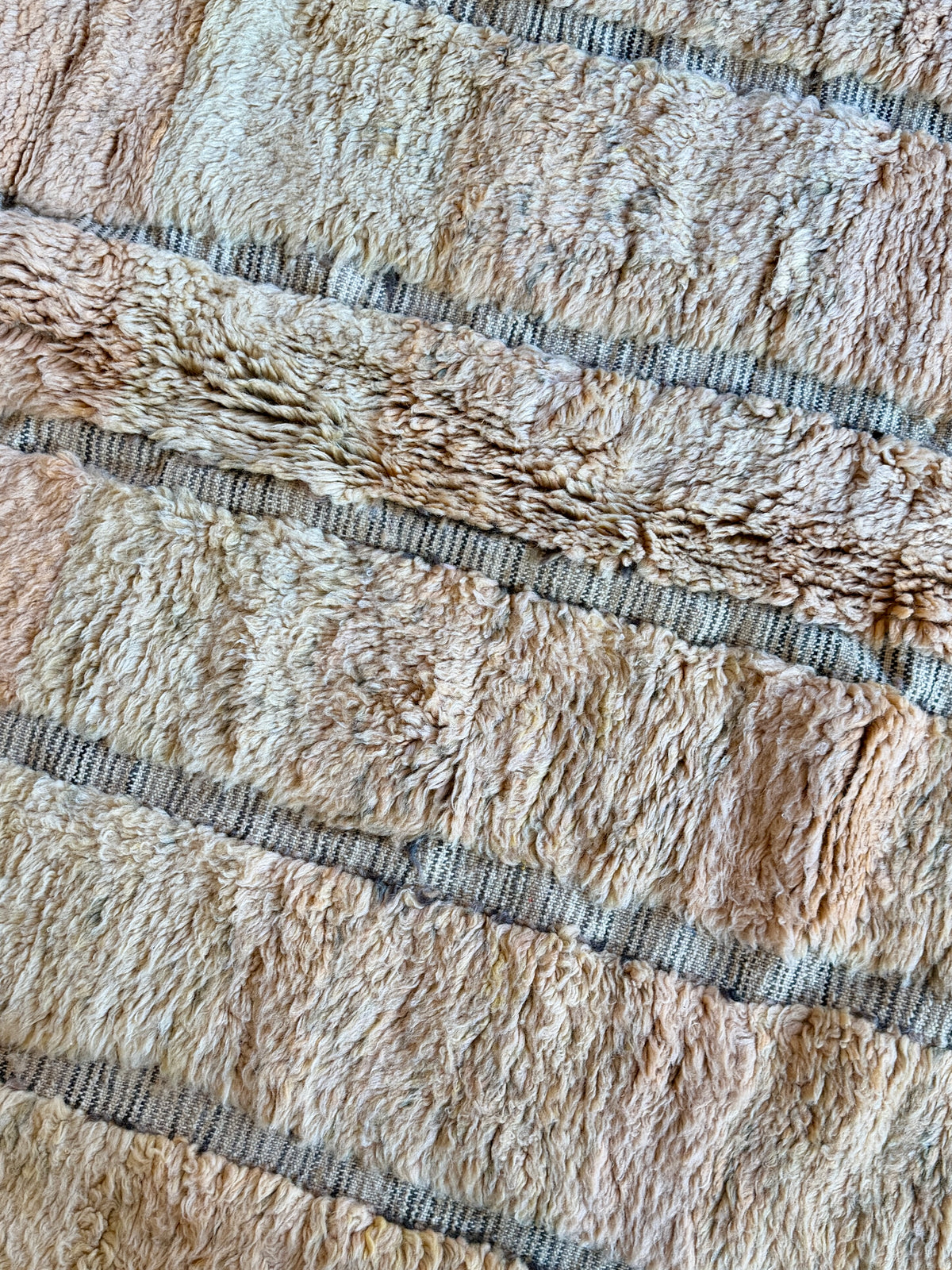 TAPIS BENI OUARAIN COLOR ◈ 300 cm x 250 cm