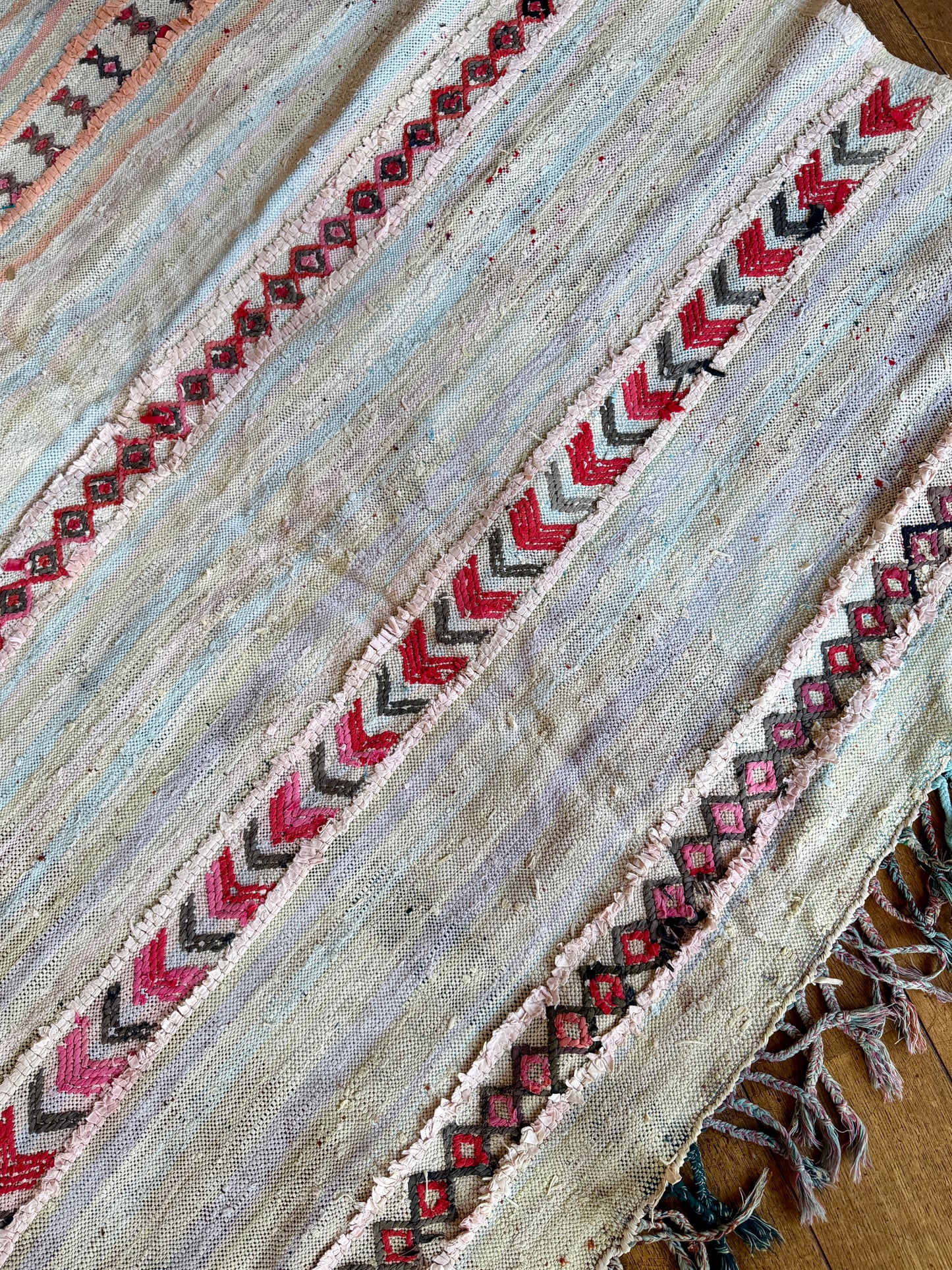 TAPIS BOUCHERIOUTE ◈  290 cm x 185 cm
