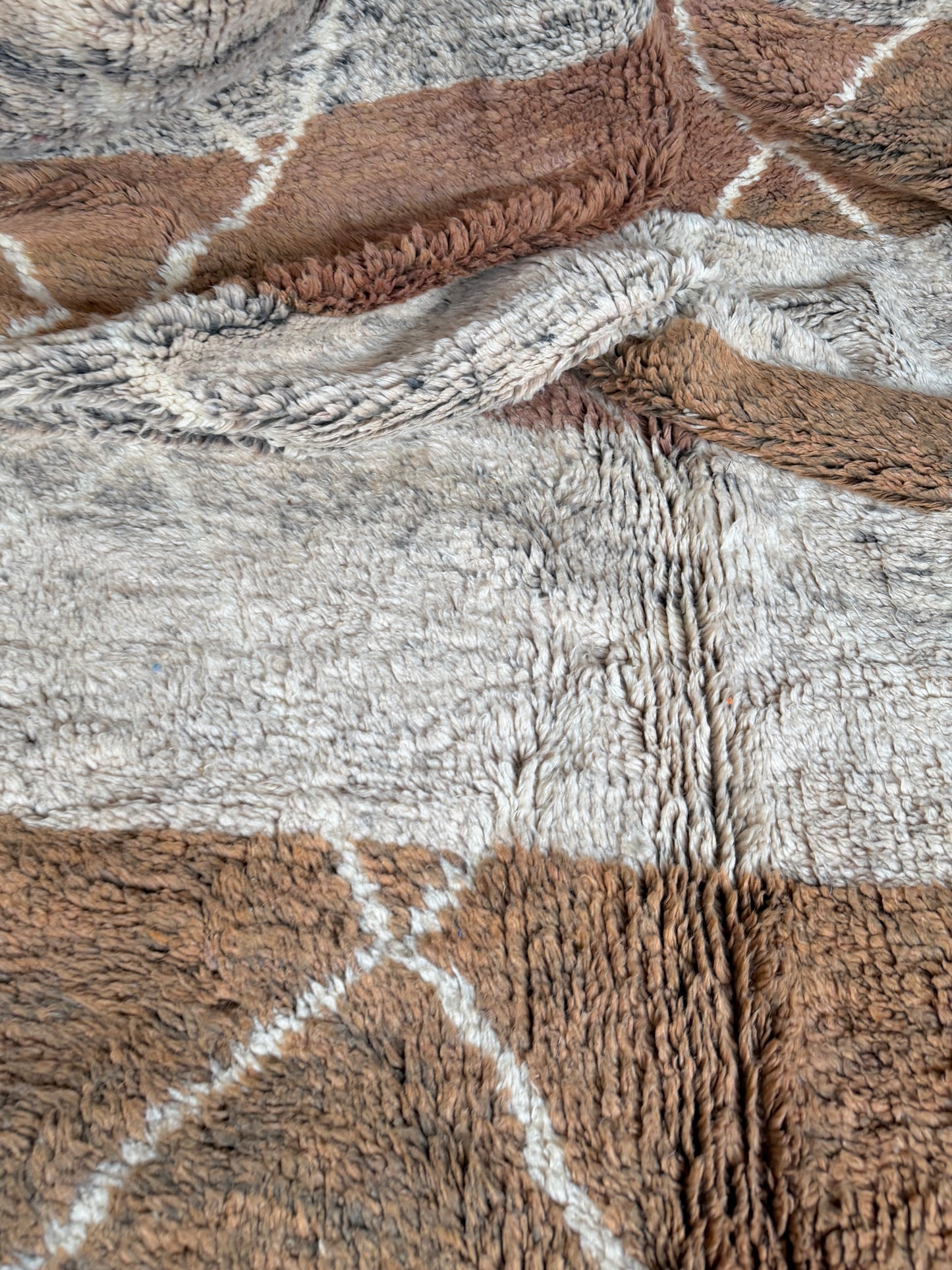 TAPIS BENI OUARAIN COLOR ◈ 300 cm x 255 cm