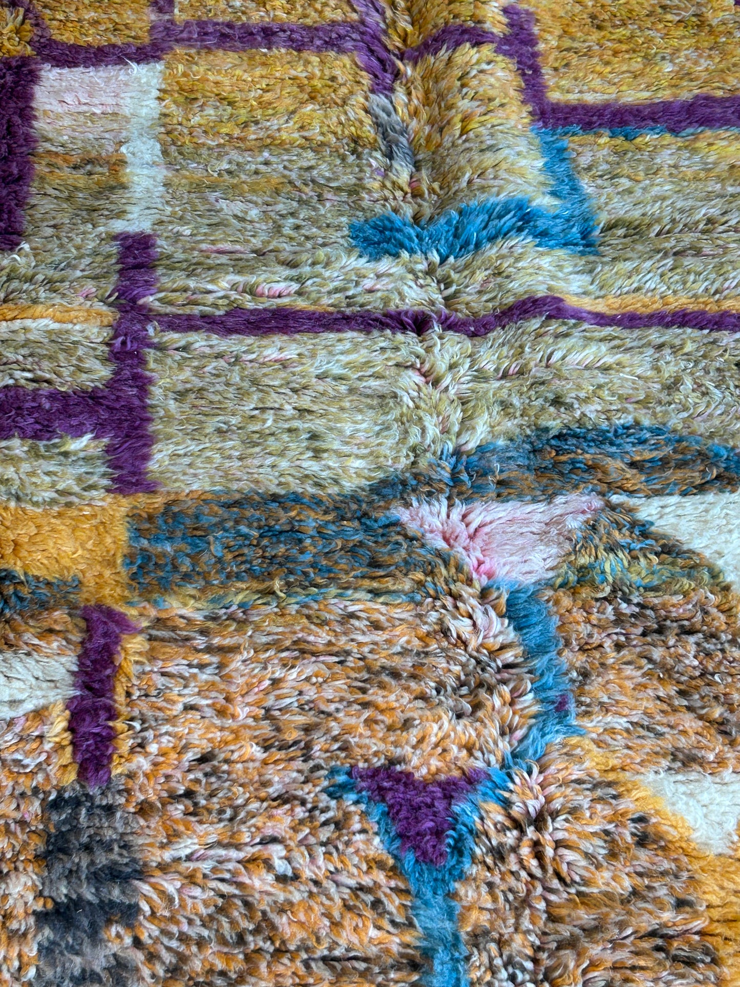 TAPIS BENI OUARAIN COLOR ◈ 240 cm x 160 cm